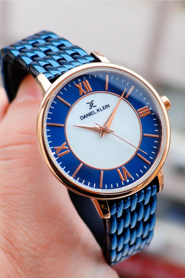 KADIN KOL SAATİ - 2