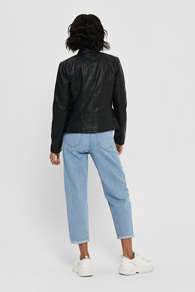 Kadın Siyah Deri Ceket 15110802 - 2