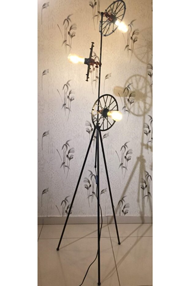 Retro Rustik Üçlü Üç Ayak Lambader Köşe Lambası - 1