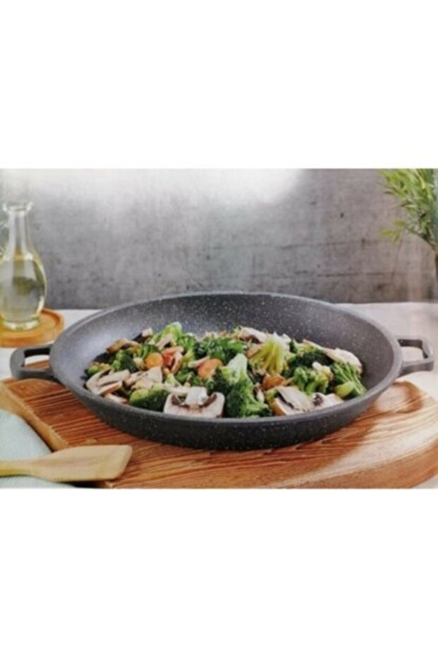 مقلاة مصبوبة متعددة الأغراض - 1