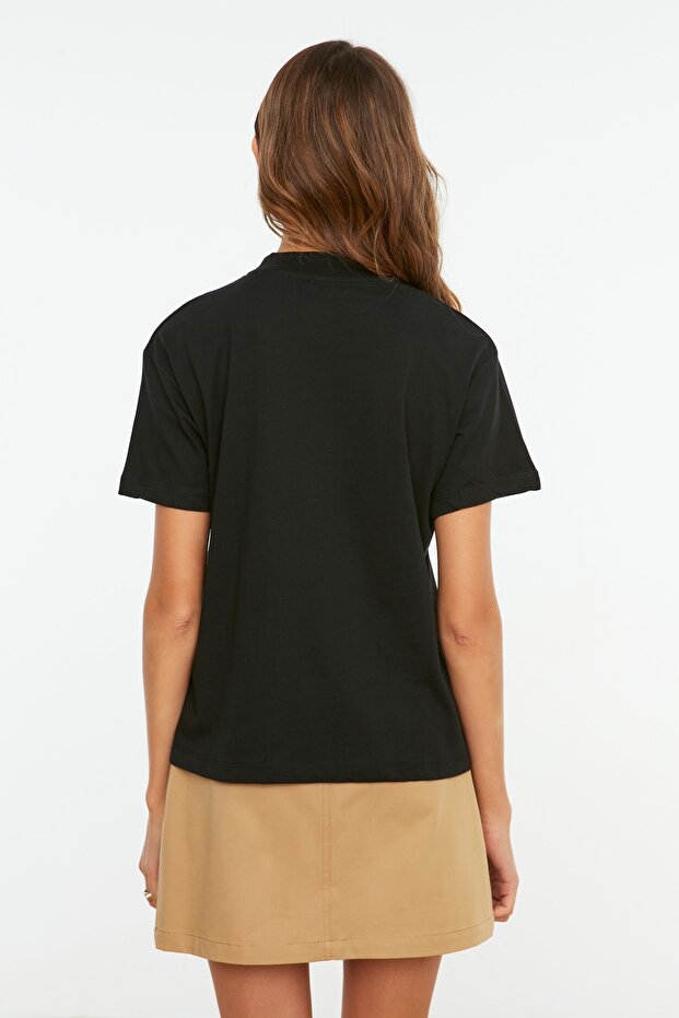 Siyah %100 Pamuk Basic Regular/Normal Kalıp Dik Yaka Örme T-Shirt TWOAW20TS0096 - 11