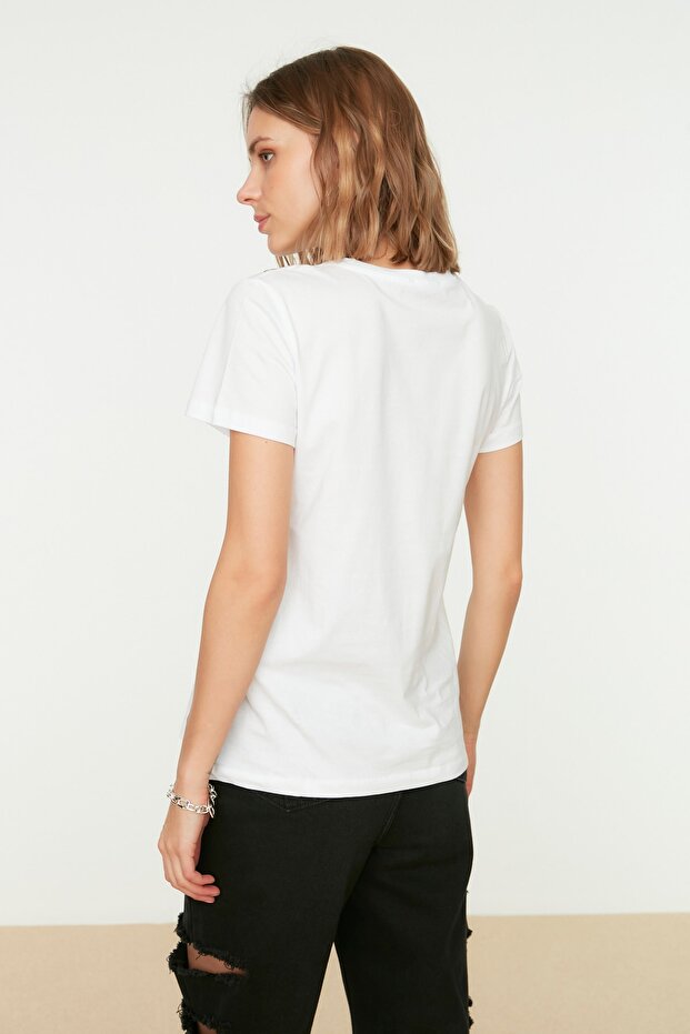 Beyaz %100 Kalın Pamuklu Yıldız Baskılı Regular/Normal Kalıp Örme T-Shirt TWOSS20TS0757 - 6