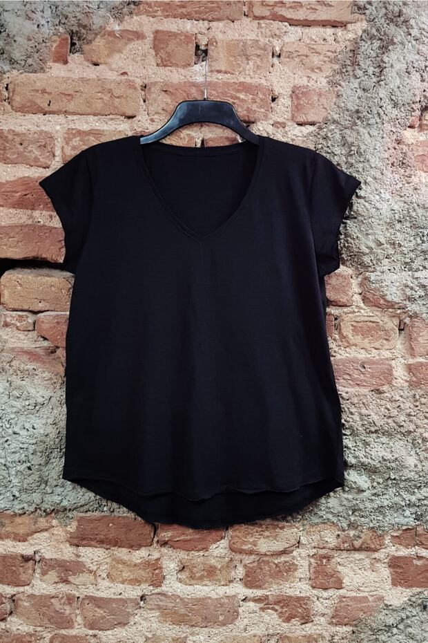 Women's Black V-Neck Casual T-shirt