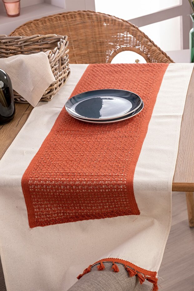 Linen Tile Runner Table Cloth with Tassels and Complete Laces in the Middle 45x150 Cm