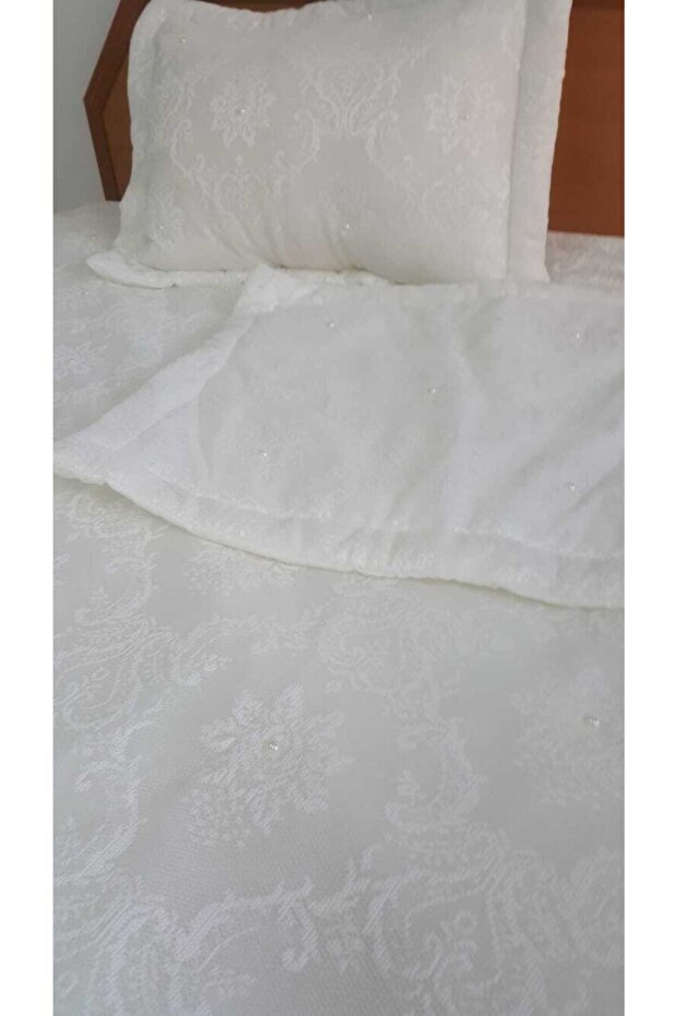 Yatak Örtüsü - 3