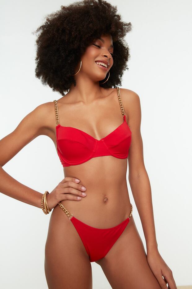 Kırmızı Zincir Aksesuarlı High Leg Brazilian Bikini Altı TBESS22BA0046 - 1