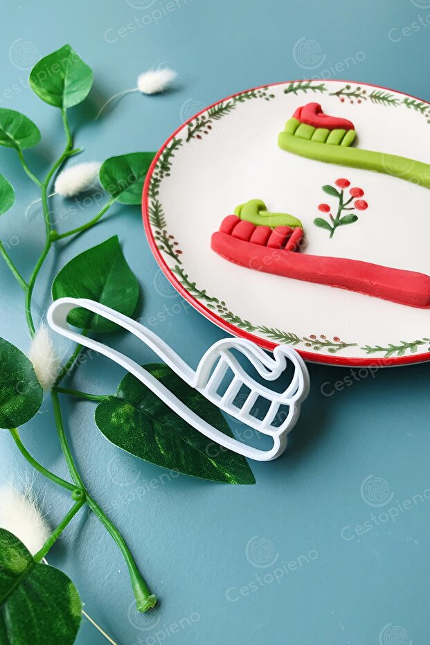 Toothbrush Cookie Mold - 3