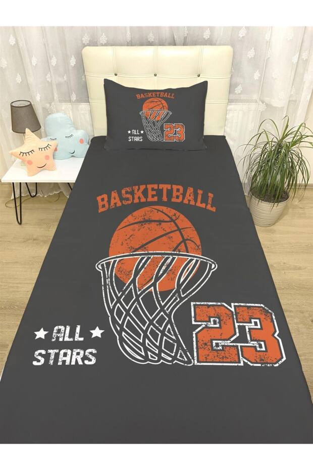Basketball Hoop Patterned Bedspread and Pillow