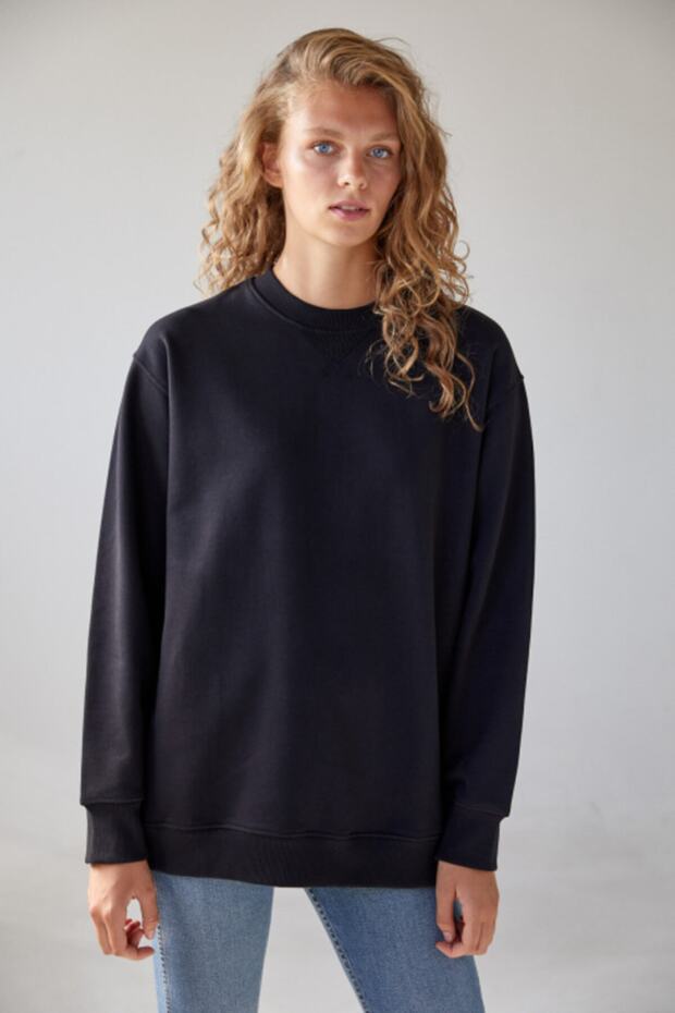 Kadın Siyah Pamuklu Sweatshirt - 4