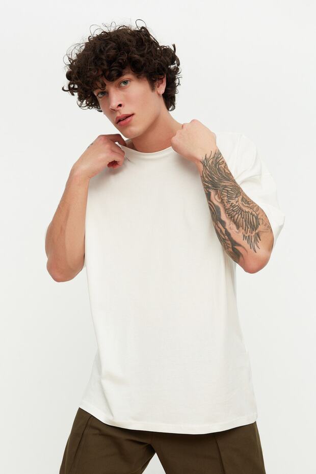 Ekru Oversize/Geniş Kesim Sırt Yazı Baskılı %100 Pamuklu T-shirt TMNSS21TS1797 - 2