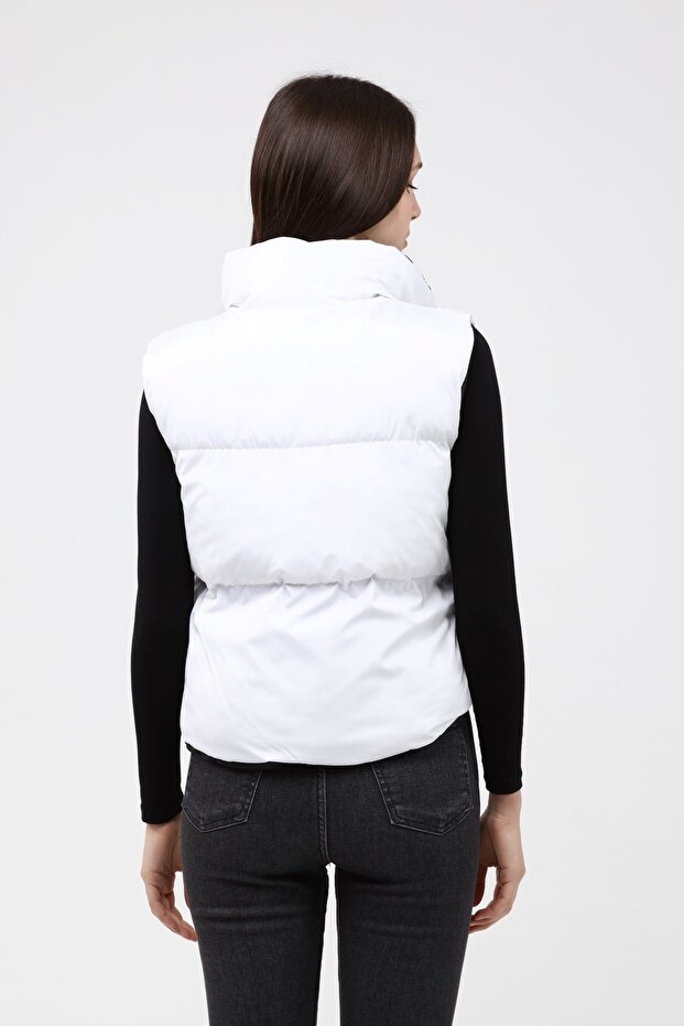 Weiße Pufferweste für Damen - 5
