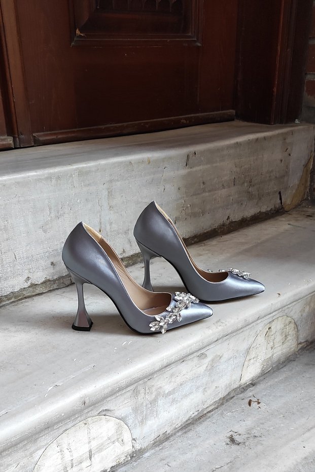 Platinum Satin 11cm Champagne Heeled Star Stone Stiletto Women's Shoes