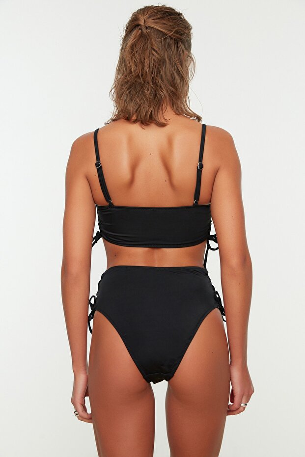 Siyah Biyeli Regular Yüksek Bel Bikini Altı TBESS22BA0044 - 5