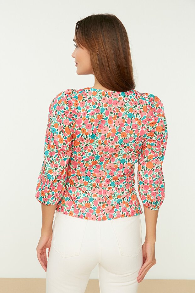 Ekru Balon Kol Çiçek Desenli Crop Dokuma Bluz TWOSS22BZ0193 - 5