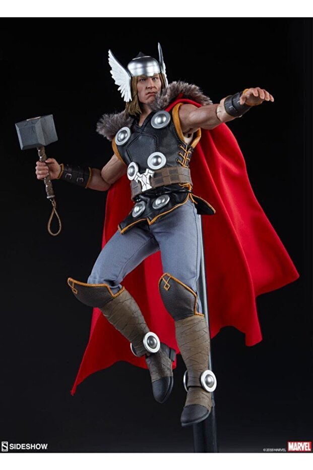 Thor Sixth Scale Figure - 5