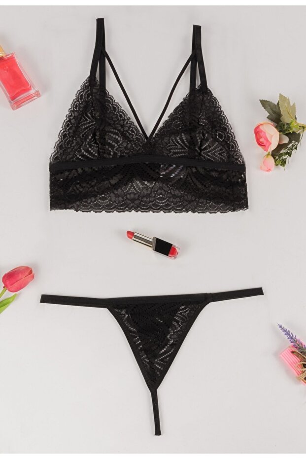 1110 Black Color Capless Underwire Cross String Lace Bralet Set