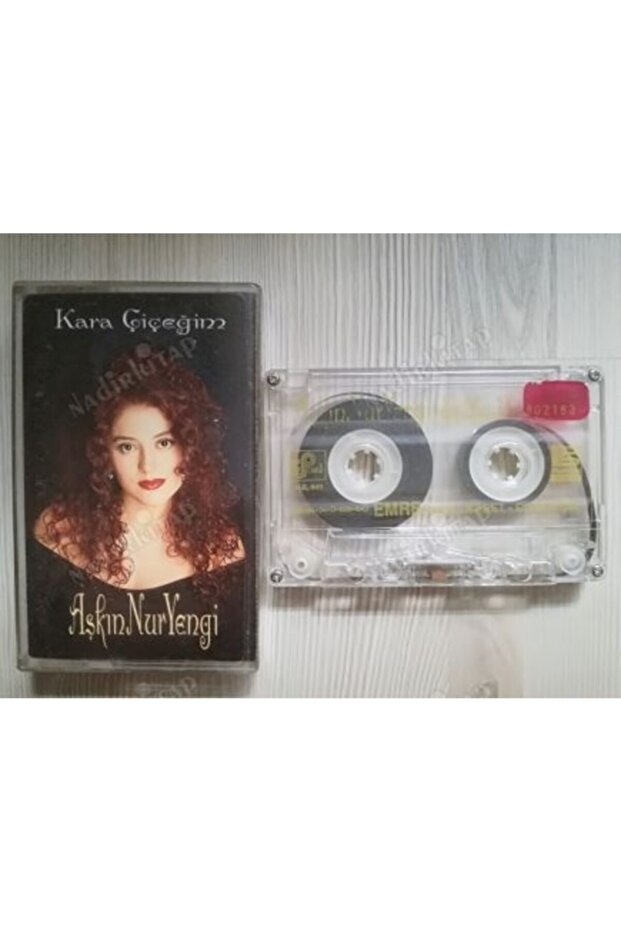 Nur Yengi Black Flower of Love Cassette