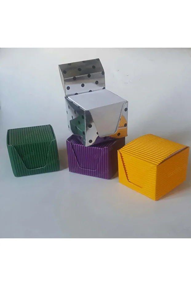 4 Pieces of Cube Memo Pads with Ondule Box - 2