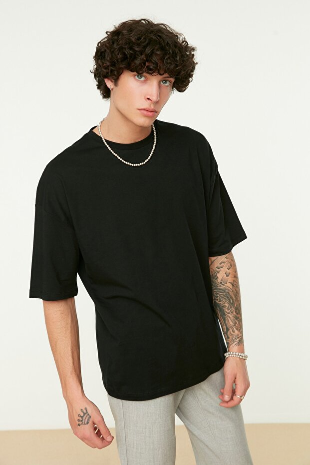 Siyah Oversize/Geniş Kesim Bisiklet Yaka Sırt Baskılı %100 Pamuk Kısa Kollu T-Shirt TMNSS21TS1223 - 2