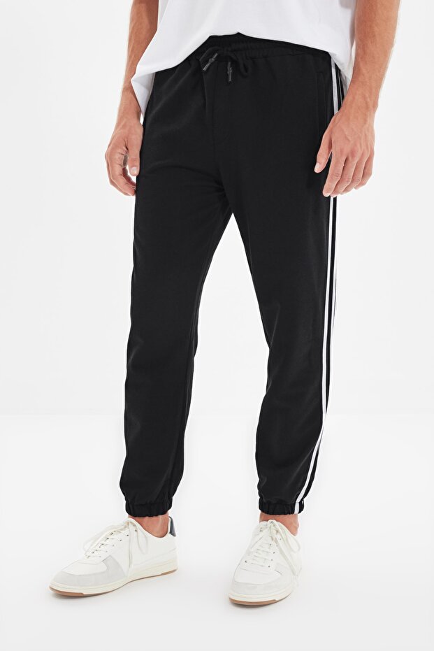 Siyah Regular/Normal Kesim Şeritli Fermuar Cepli Paçası Lastikli Jogger Eşofman Altı TMNSS20EA0050 - 1