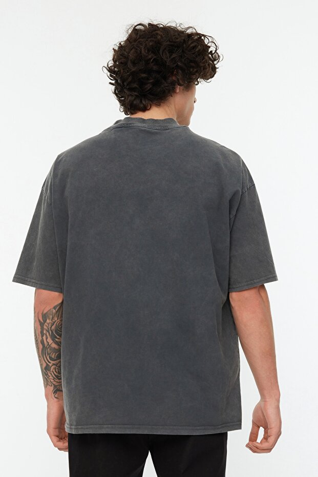 Antrasit Oversize/Geniş Kesim Eskitme/Soluk Efekt %100 Pamuk T-Shirt TMNSS22TS0417 - 2