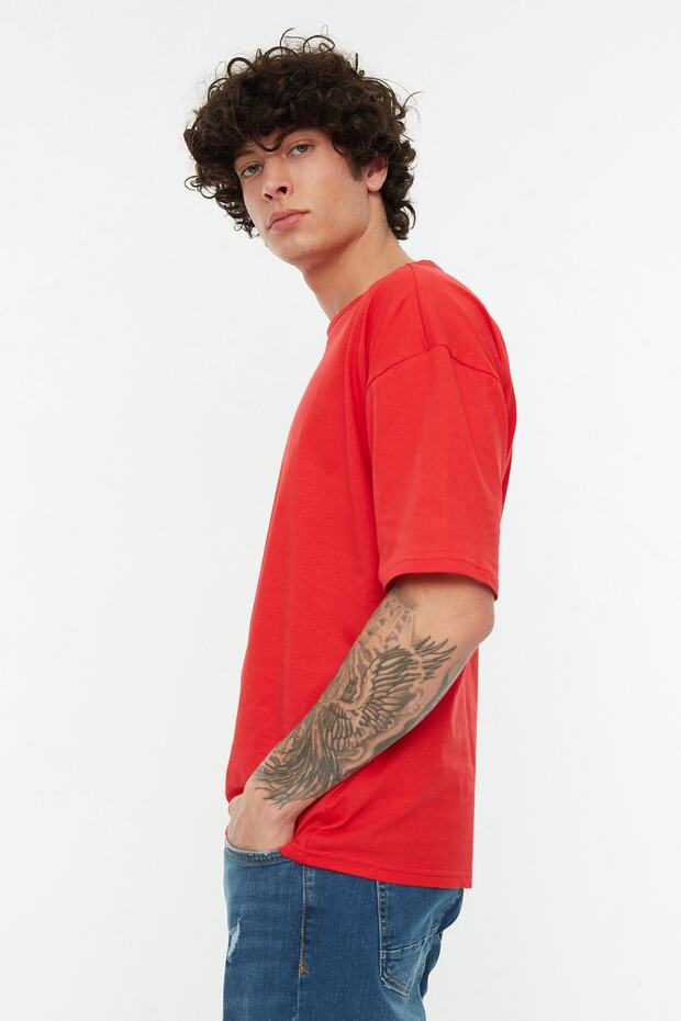 Kırmızı Basic %100 Pamuklu Bisiklet Yaka Oversize/Geniş Kesim Kısa Kollu T-Shirt TMNSS22TS0318 - 3