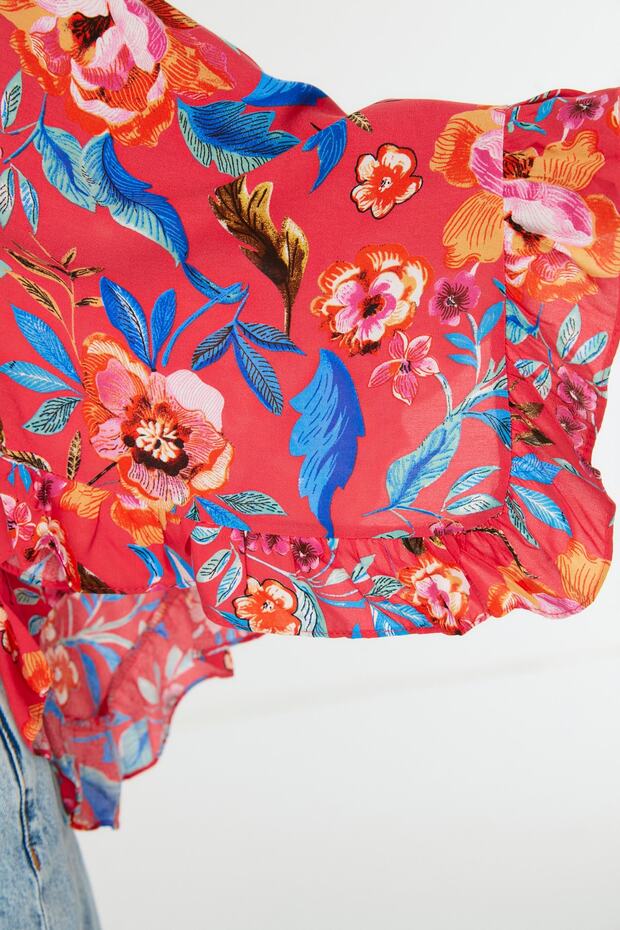 Çiçek Desenli Dokuma Volanlı Plaj Crop Bluz TBESS19BB0095 - 4