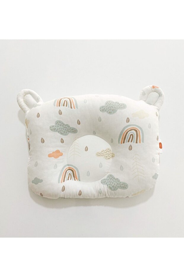 Ecru Patterned Pillow