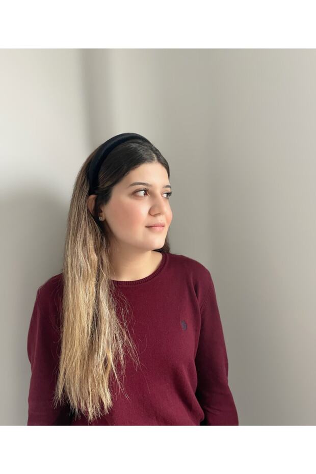 Siyah Kadife Taç - 1