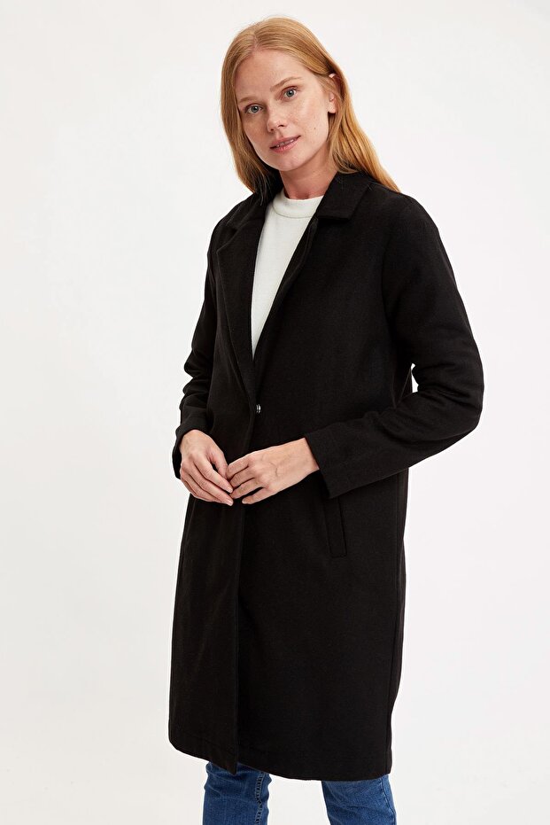 Düğmeli Kaşe Kaban - 1