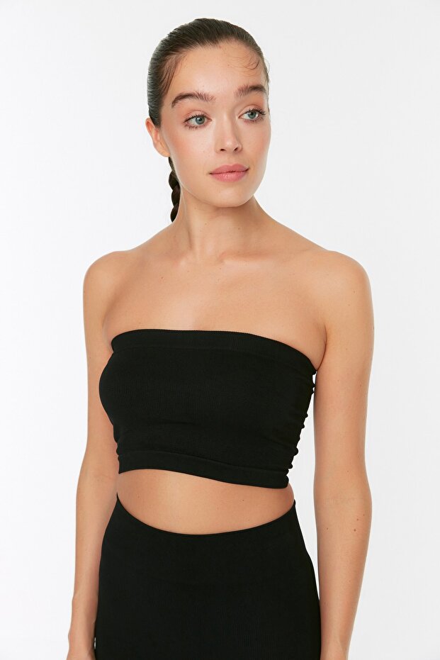 Siyah Seamless/Dikişsiz Hafif Destekli/Şekillendirici Straplez Örme Spor Sütyeni TWOAW20BS0018 - 4