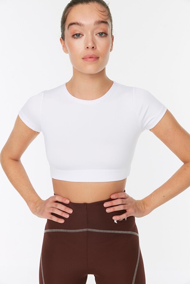 Beyaz Crop Hafif Destekli Yumuşak Dokulu Bisiklet Yaka Örme Spor Üst/Bluz TWOAW21BZ0158 - 6