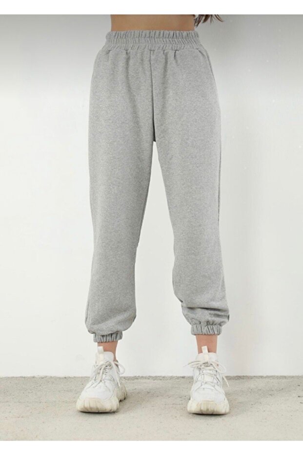 Graue, einfarbige Jogginghose - 1
