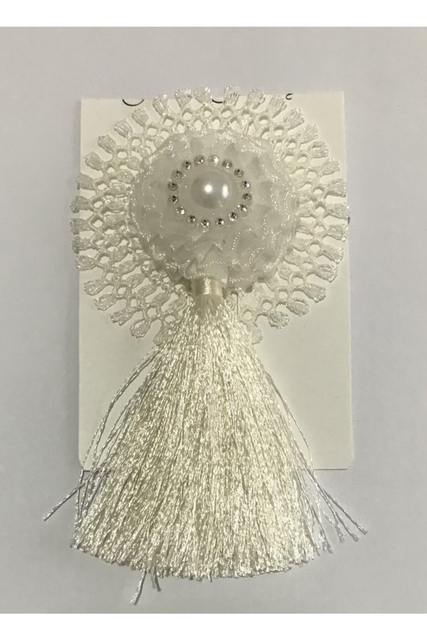 Tasseled Lace Pearl Applique. Color: Cream