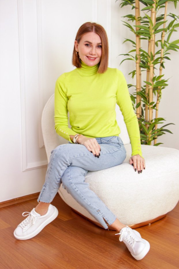 1268 Rollkragenpullover mit langen Ärmeln