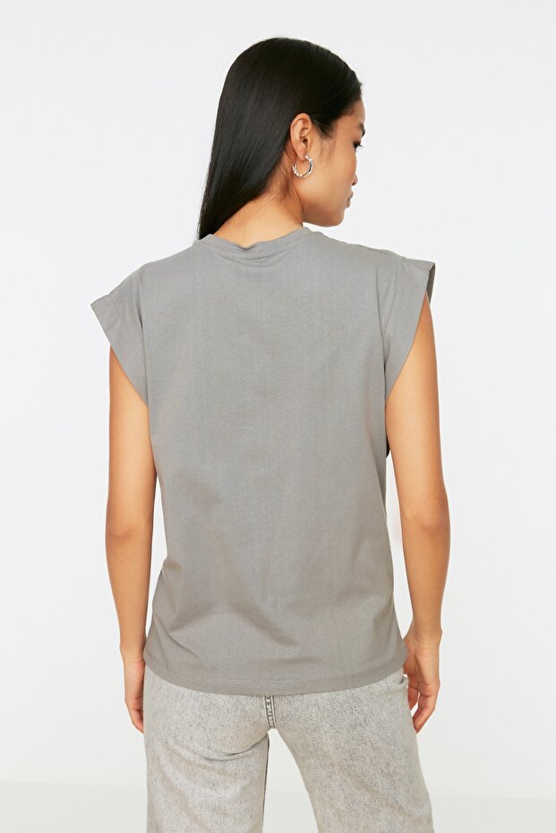 Gri %100 Pamuk Vatka Görünümlü Basic Bisiklet Yaka Örme T-Shirt TWOSS20TS0021 - 6