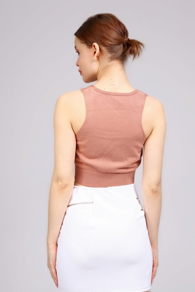 قميص داخلي محبوك برقبة مربعة - 8