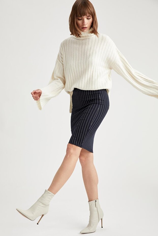 Regular Fit Çizgili Normal Bel Mini Etek - 1