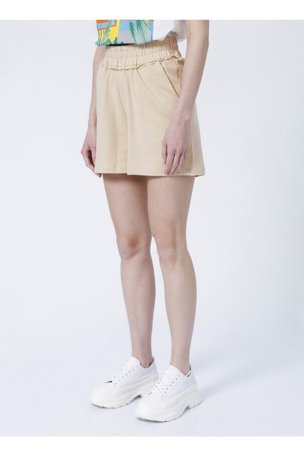 Lastikli Basic Düz Bej Kadın Şort - Yıng - 3