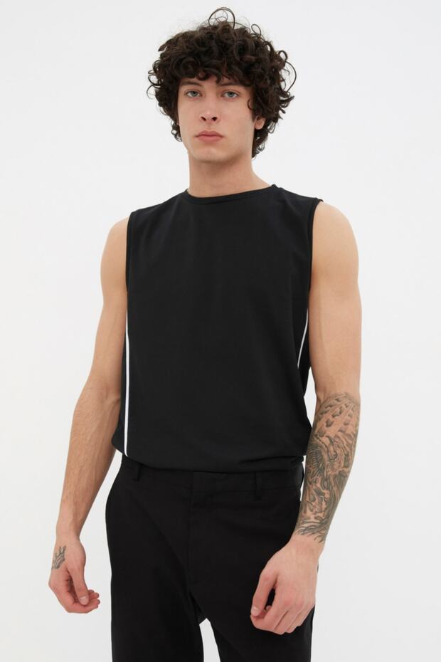 Siyah Regular/Normal Kesim Biyeli %100 Pamuklu Kolsuz T-Shirt/Atlet TMNSS21AL0140 - 1