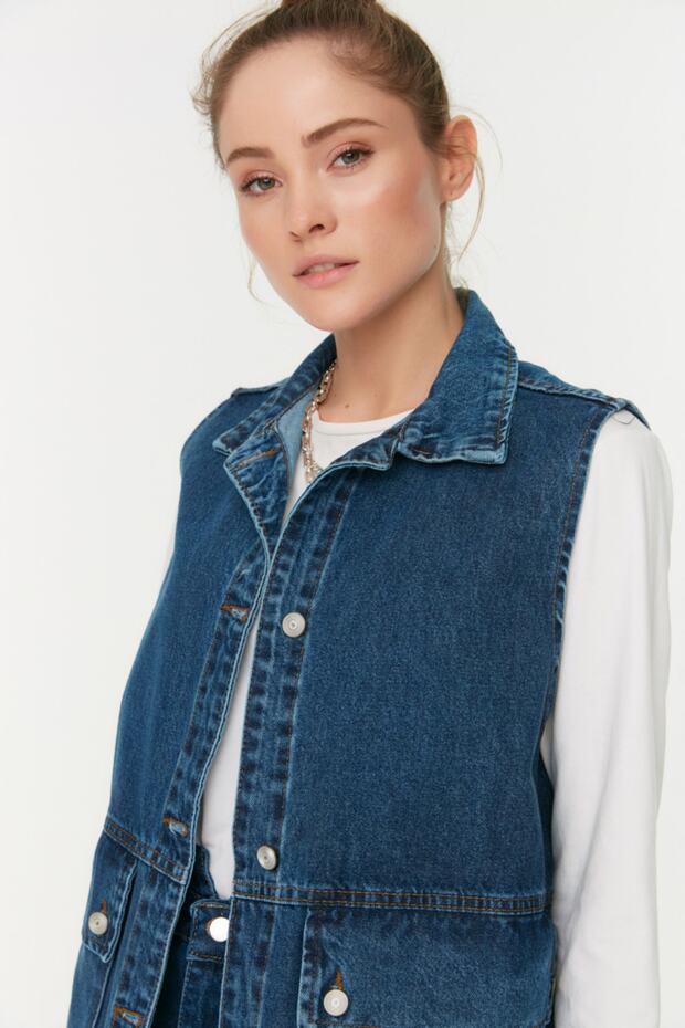 Koyu Mavi Gömlek Yaka Cep Detaylı %100 Pamuk Denim Yelek Ceket TCTAW22CK0006 - 6