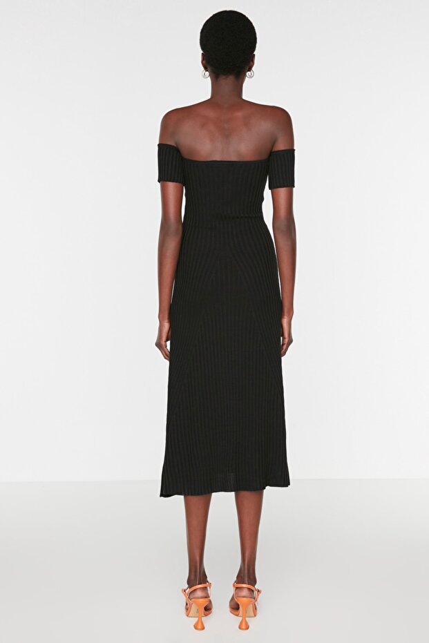 Siyah Midi Carmen Yaka Elbise TWOSS22EL2388 - 5