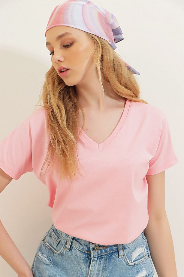 Kadın Pudra V Yaka Basic T-Shirt ALC-1045-A - 2