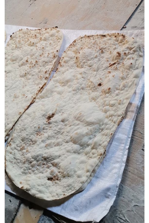 Can Lavaş Yöresel Tandır Ekmeği 1 Pkt 4 Adet Tir - 1