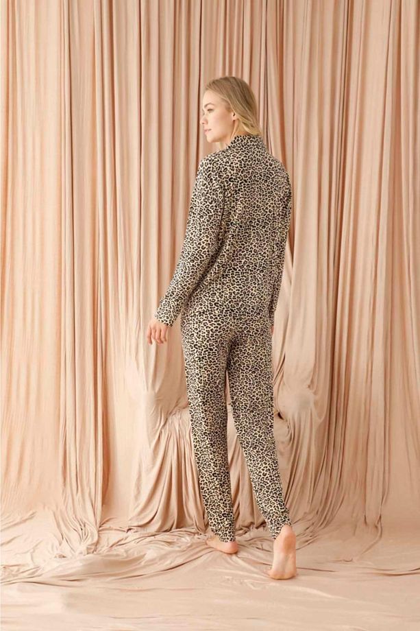 Leopar Düğmeli Pijama Takımı - 2
