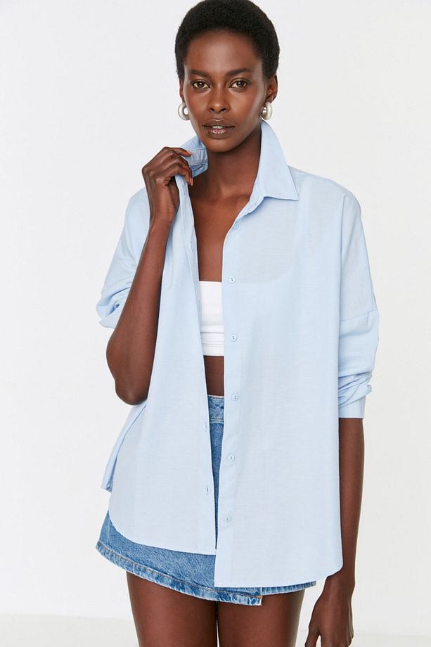 Açık Mavi Pamuklu Oversize Geniş Kalıp Dokuma Gömlek TWOSS22GO0669 - 3
