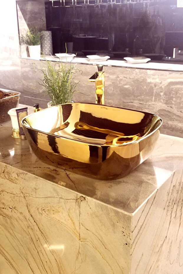 Olea Rectangular Gold Tezgah Üstü Lavabo