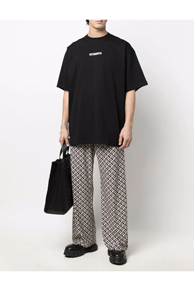 Logo Patch Siyah Oversize T-shirt - 2