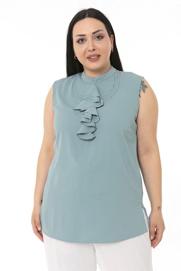 Mint Green Large Size Shirt - Three Layers of Flounces, Slits, No Buttons, Sleeveless