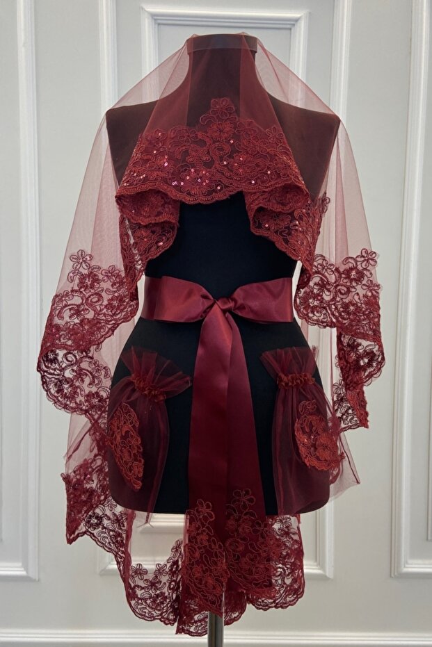 Burgundy Flower Pattern Sparkling Guipure Bridal Veil Set